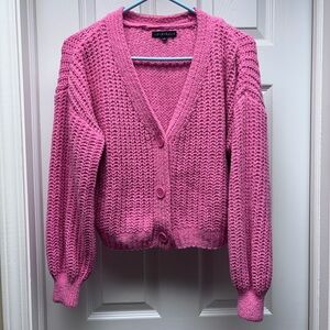 LOVE ELLIE Pink Cropped Cardigan Sweater – Size Small – Chunky Knit Button Front
